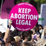 Un juez federal de EE.UU. bloquea la estricta ley antiaborto de Texas