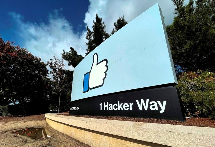 WSJ asegura que el Gobierno de EE.UU. investiga a Facebook por malas prácticas