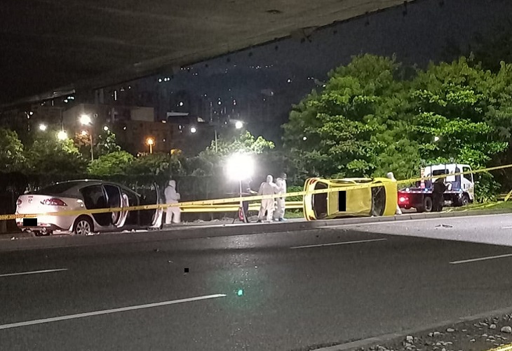 Muerte de pasajera de taxi en accidente en Puente de la 4 Sur