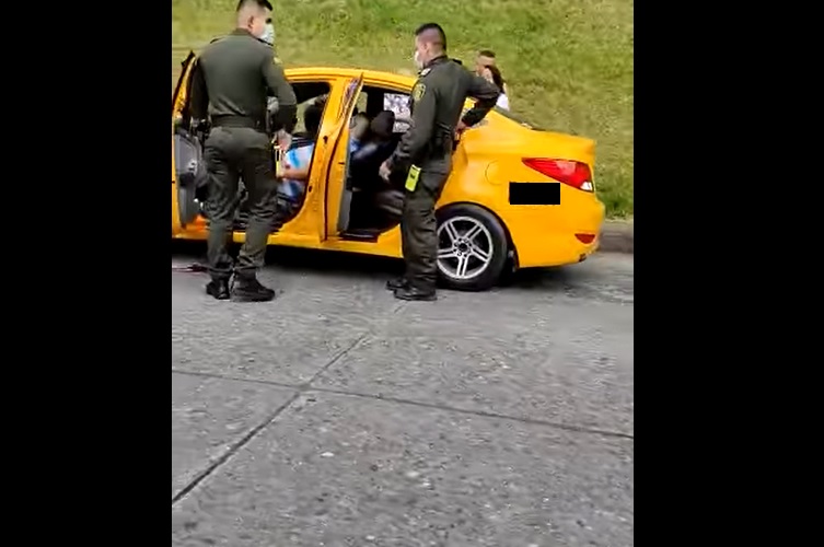 Un taxista apareció con heridas de puñal en El Caribe, barrio de Manizales
