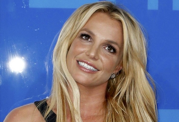 Jueza le pone fin a la tutela que 'amarraba' a Britney Spears