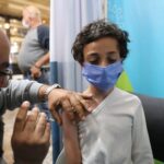 Comienza la campaña de vacunación de niños de entre 5 y 11 años en Israel
