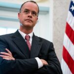 Detienen en EE.UU. a un ruso por mentir al FBI en caso sobre espionaje a Trump
