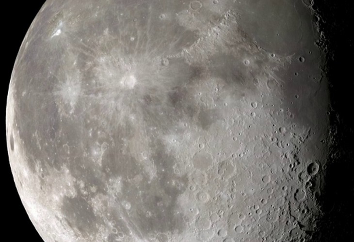 EE.UU. retrasa para 2025 el regreso a la Luna y espera hacerlo antes que China