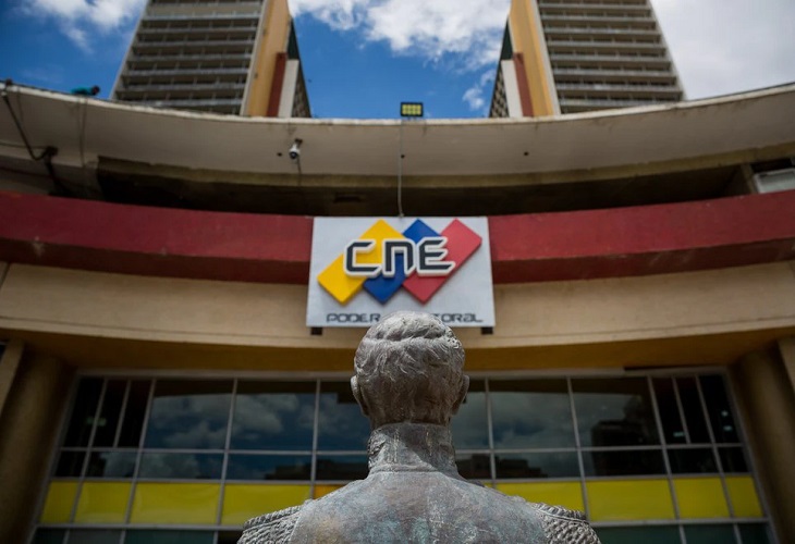 El ente electoral venezolano despliega 2.000 fiscales para vigilar la campaña
