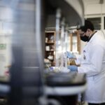 Europa aumenta la secuenciación del virus por temor a una nueva variante