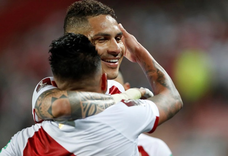 Guerrero seguirá la recuperación de su rodilla en la sede de la selección peruana