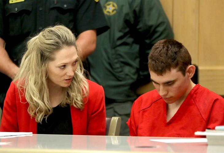 Jueza rechaza moción contra pena de muerte en el caso de Nikolas Cruz