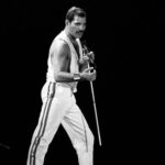 Lágrimas y flores en Londres por tres décadas sin Freddie Mercury
