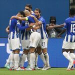 Luis Díaz mantiene al Oporto en la pelea y casi sentencia al Milan