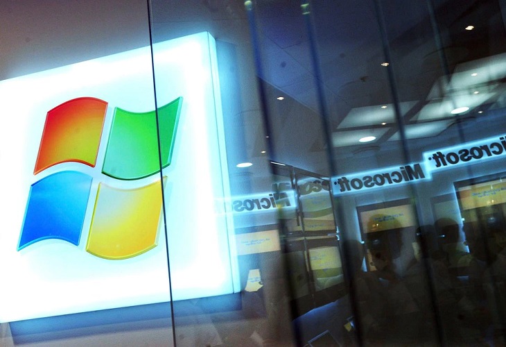 Microsoft presenta un nuevo portátil y una versión de Windows para la escuela