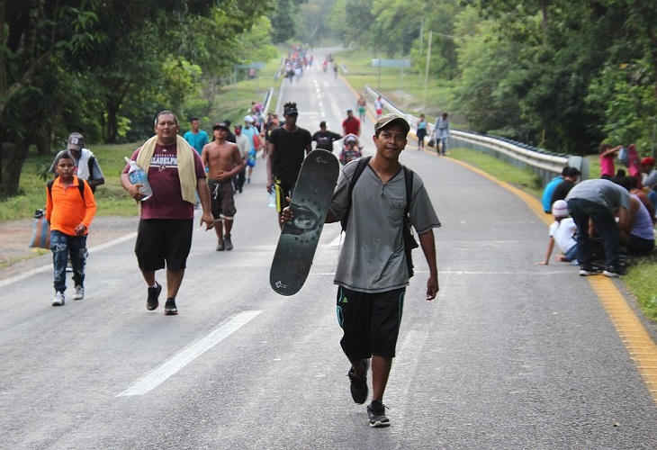 Muere de un balazo un cubano de la caravana migrante en México