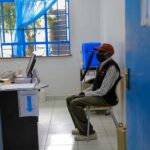 OMS - Sólo el 27 % de los sanitarios están vacunados contra la covid en África