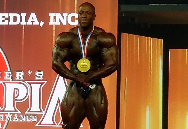 El fisicoculturista Shawn Rhoden muere a los 46 años de un ataque al corazón
