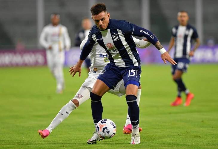 Talleres pierde ante Gimnasia y le abre el camino al título a River Plate