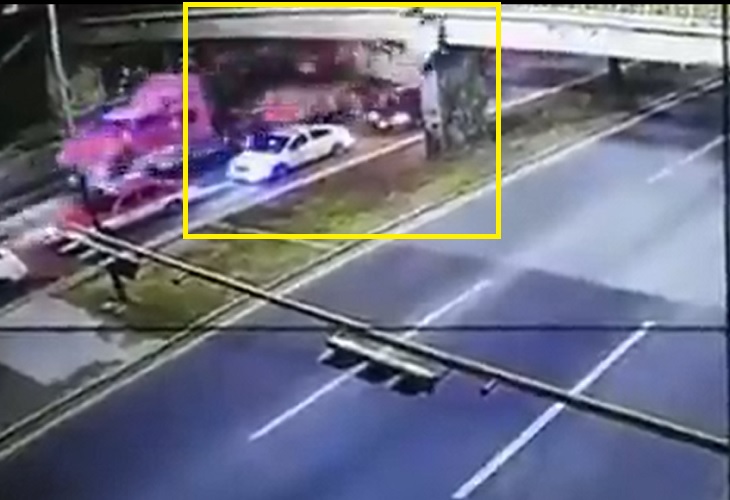 Video de cómo colapsa puente en la carretera Reyes - Texcoco