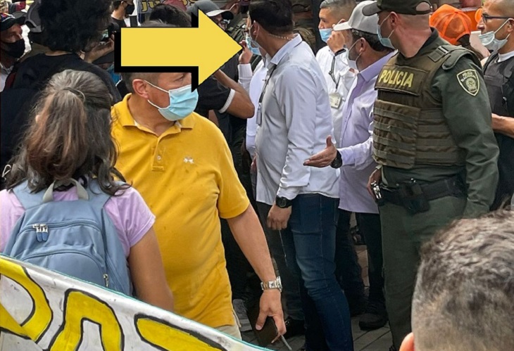 Gustavo Petro reacciona a los abucheos que recibió en 'el Hueco', en Medellín