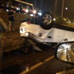 Brutal volcamiento de carro en la autopista Norte, en la vía Girardota