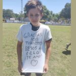Luca Guerci: niño del mensaje para su madre fallecida en la remera