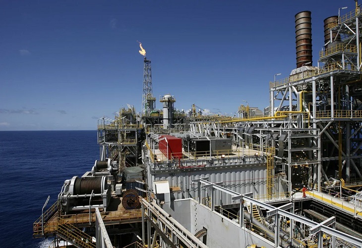 Brasil recauda cerca de 2.000 millones de dólares en la última subasta petrolera