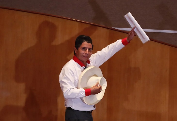 El Congreso de Perú rechaza la moción para destituir al presidente Castillo