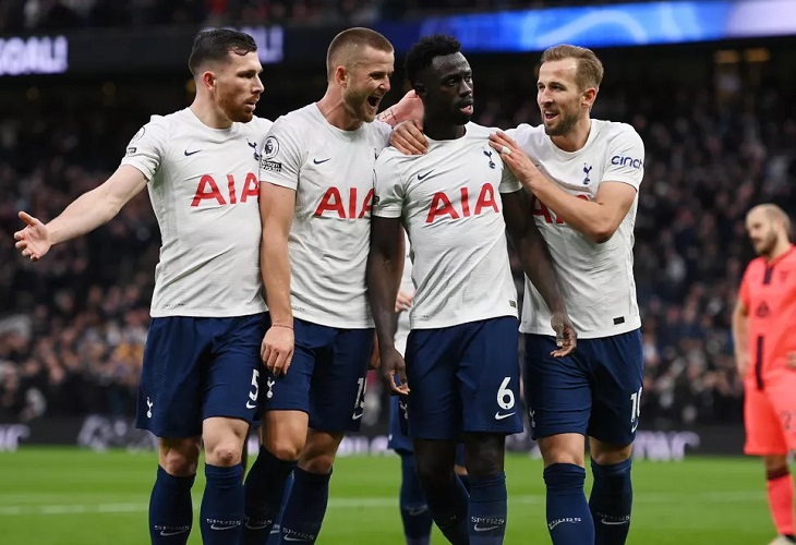 El brote del Tottenham crece - ocho jugadores contagiados