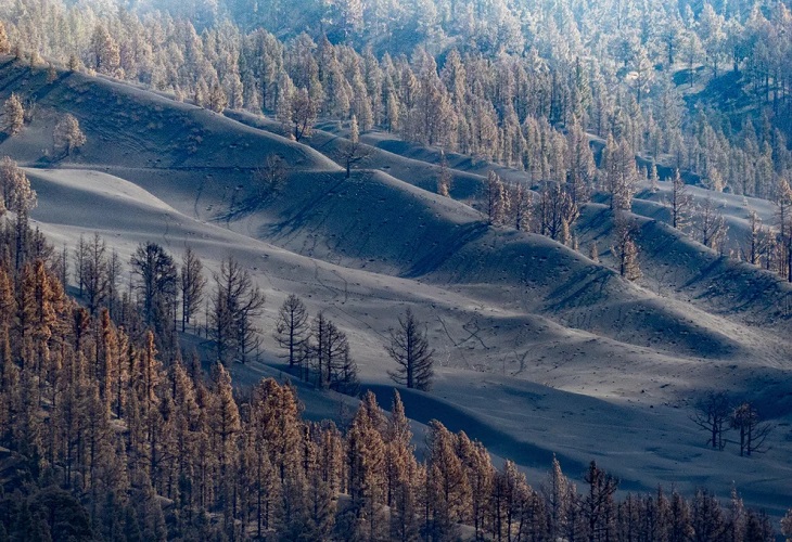 El deterioro de la calidad del aire en La Palma obliga a un confinamiento