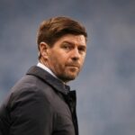 Gerrard, positivo, no dirigirá al Aston Villa en los dos próximos partidos