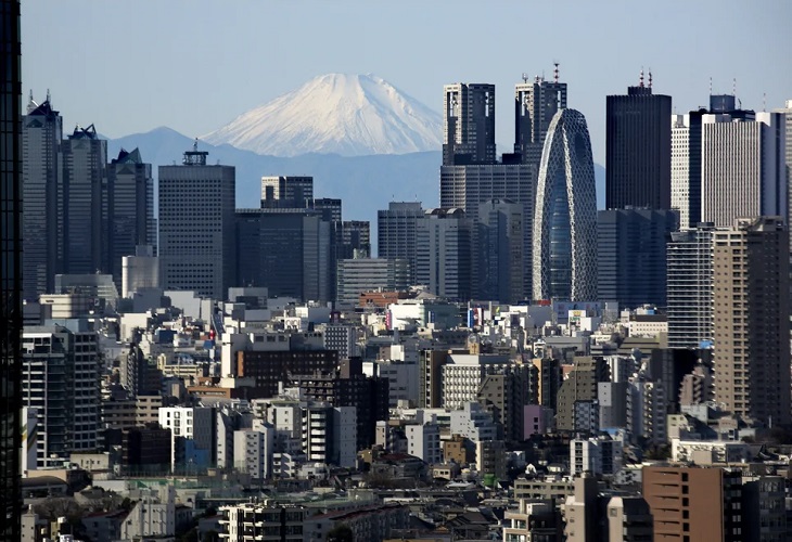 Japón revisa al alza su contracción del PIB en julio-septiembre hasta 0,9 %