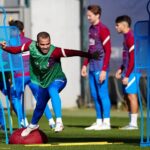 Lenglet y Alves, positivo por coronavirus