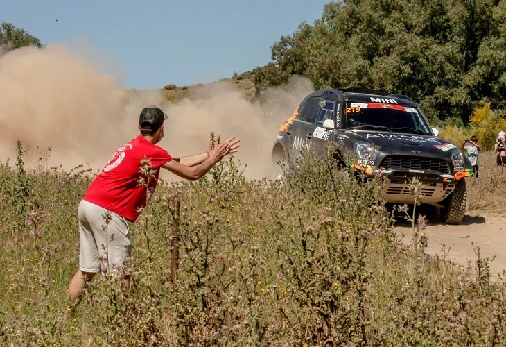Máxima representación femenina y un equipo 100% de mujeres en el Rally Dakar