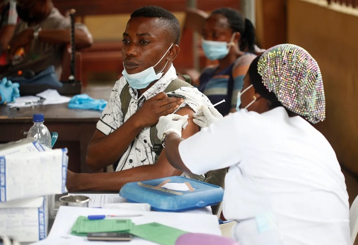 Nigeria detecta tres casos de la variante ómicron