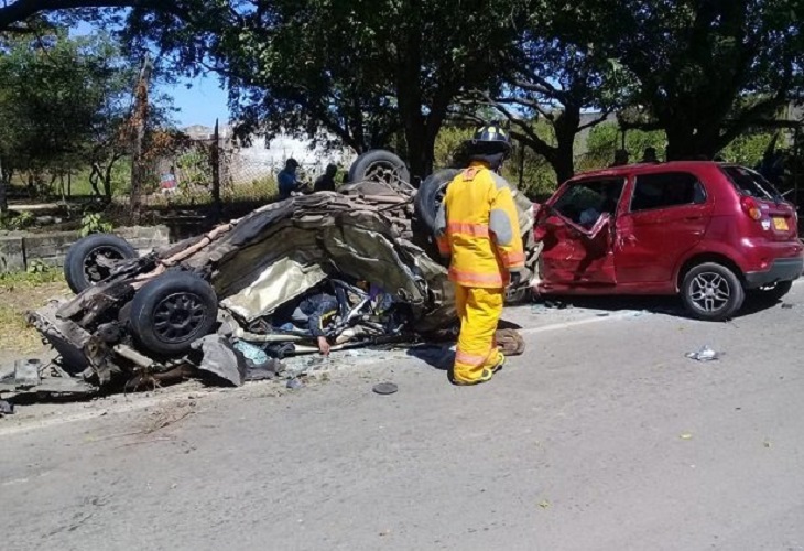 Accidente en la vía entre Barrancas-Fonseca deja 4 muertos