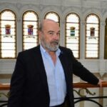 Antonio Resines está en UCI por COVID, pero se encuentra estable