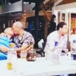 Video: beso de Luis Alberto Posada a otro hombre en la boca