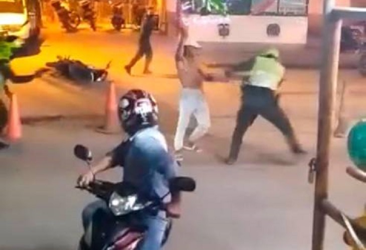 Hombre intentó decapitar a un policía en CAI Los Campanos, en Cartagena