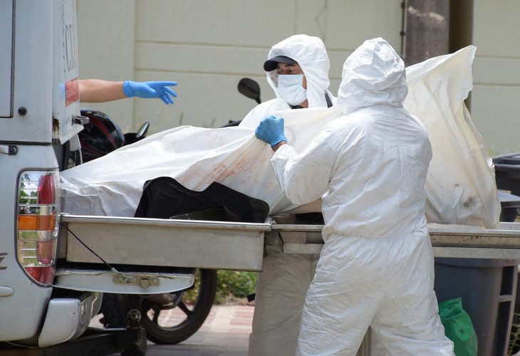 Víctor Manuel Lacaya fue hallado muerto en un jacuzzi, en Medellín-expolicía se suicida en hotel iBIS- WILLIAM JAMES BARTA - Sicarios motorizados asesinan a ciudadano mexicano en un restaurante de Medellín
