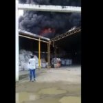 Video de incendio en bodegas del sector La Nubia, en Cali
