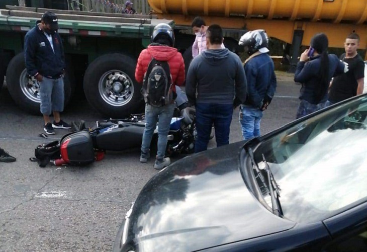 Muere motociclista tras choque en sector Higueras, en vía Paipa – Duitama