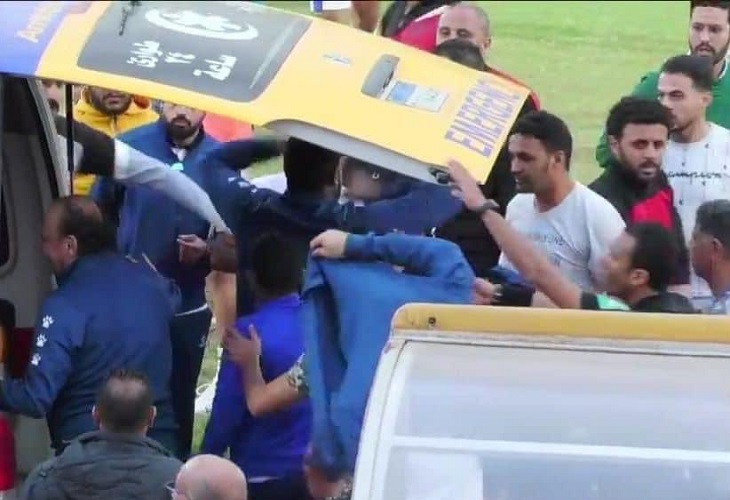 Muerte de entrenador egipcio mientras celebraba gol de su equipo