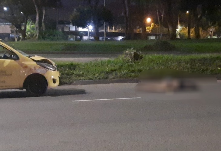 Una mujer, habitante de calle, murió al ser arrollada por un taxi en Medellín