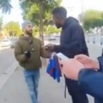 Samuel Umtiti estalla y encara a varios aficionados por tocarle su auto