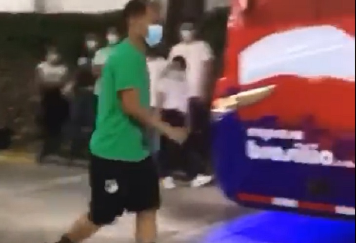 Teo Gutiérrez casi se sube al bus del Junior tras partido en Barranquilla