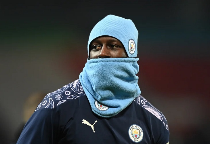 fútbol -Benjamin Mendy, acusado de violación, sale en libertad bajo fianza