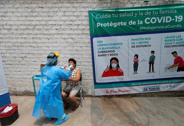 Casos de la variante ómicron se elevan a 309 en Perú