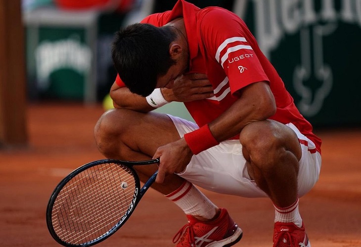 Djokovic vuelve a ser trasladado a un centro de detención en Australia