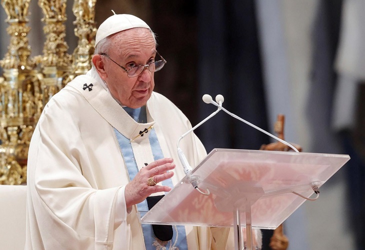 El papa francisco en su primera misa del 2022 - Herir a las mujeres es ultrajar a Dios
