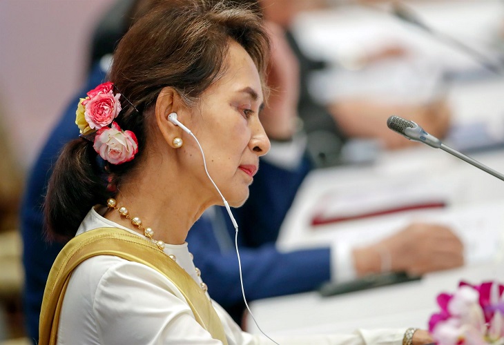 La junta militar de Birmania añade otros cinco cargos de corrupción contra Suu Kyi