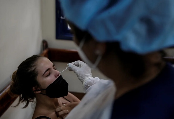 La pandemia sigue al alza en Brasil con casi 50.000 nuevos casos de covid-19