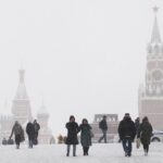 La variante ómicron se propaga por Rusia y duplica los casos en una semana